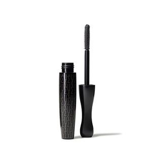 NEW MAC IN EXTREME DIMENSION 3D BLACK LASH MASCARA
